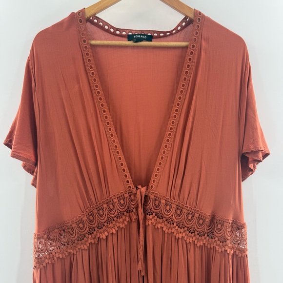 Torrid Duster Length Kimono Tie Front Lace Details in Orange Rust Size 2X - Picture 4 of 15